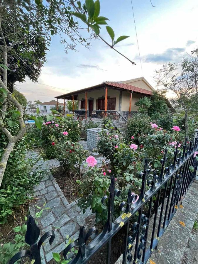 Valsamo Luxury Cottage Chaidefto Exterior photo